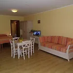 Le Nereidi Lägenhetshotell