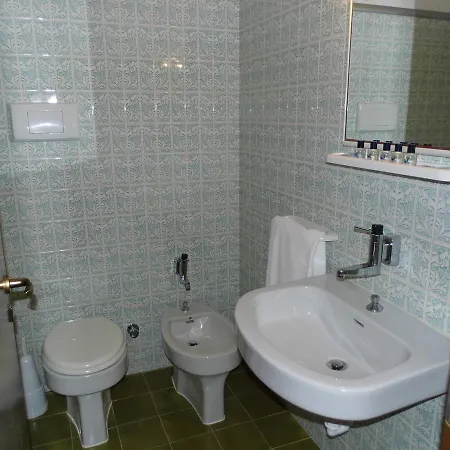 Le Nereidi Con Piscina - Parcheggi