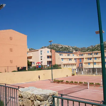 Aparthotel Le Nereidi Con Piscina - Parcheggi