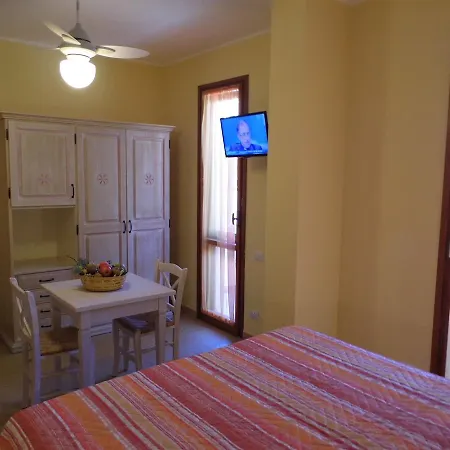 Le Nereidi Con Piscina - Parcheggi 3* La Maddalena (Sassari)