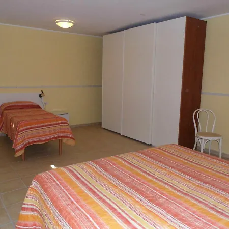 Le Nereidi Con Piscina - Parcheggi 3*