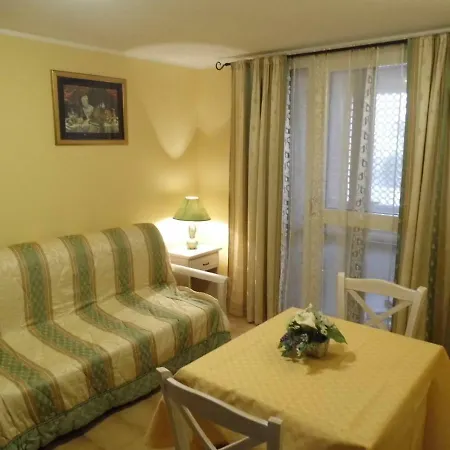 Hotel apartamentowy Le Nereidi La Maddalena (Sassari)